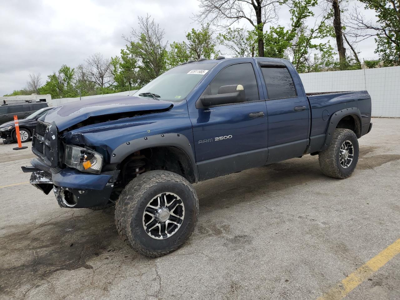 2004 Dodge Ram 2500 St for Sale in Bridgeton, MO - Front End