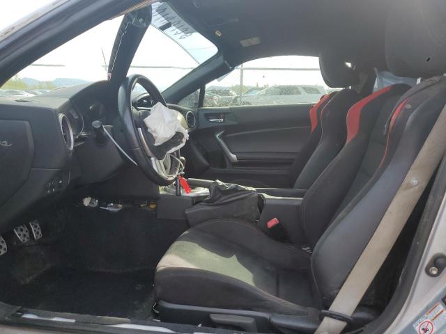  TOYOTA SCION 2013 Srebrny