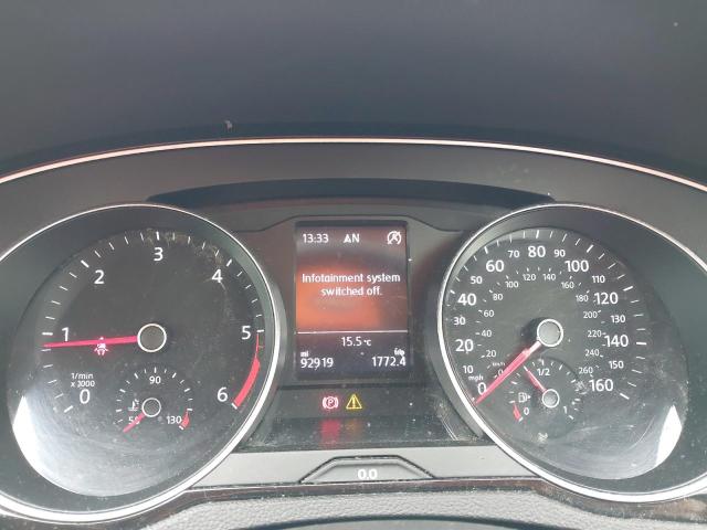 2017 VOLKSWAGEN PASSAT SE