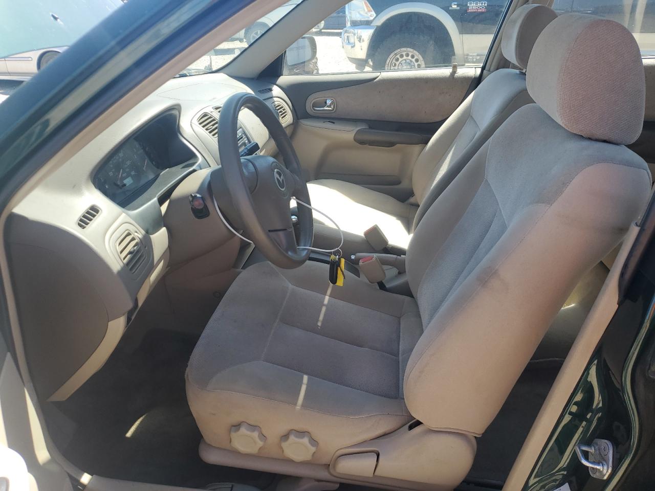 2002 Mazda Protege Dx VIN: JM1BJ225121567924 Lot: 54847545
