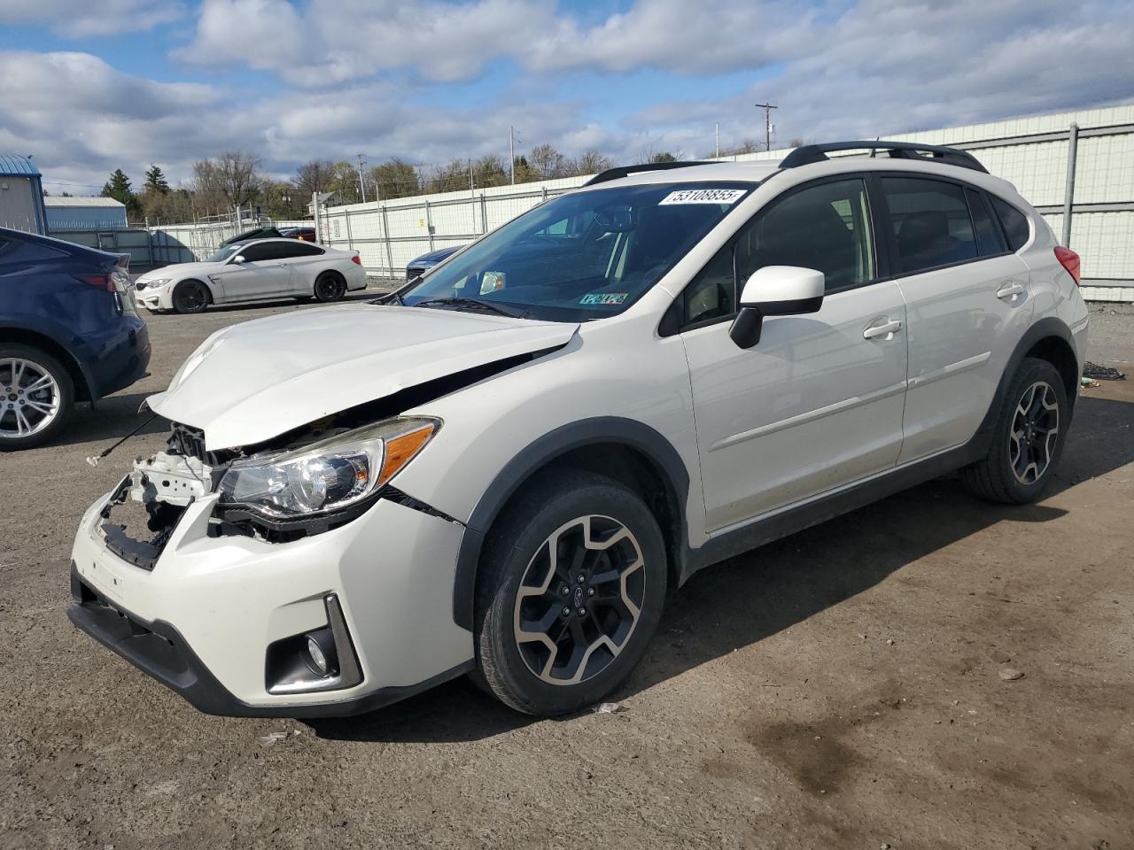 2016 Subaru Crosstrek Premium for Sale in Pennsburg, PA - Front End