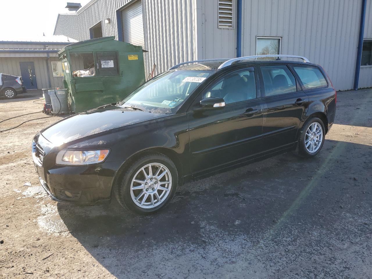 2010 VOLVO V50