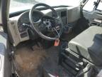 2018 International 4000 4300 იყიდება Angola-ში, NY - Stripped