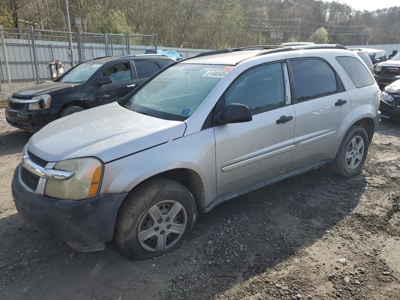 2005 Chevrolet Equinox Ls na sprzedaż w Hurricane, WV - Water/Flood
