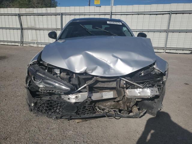  ALFA ROMEO GIULIA 2019 Сріблястий