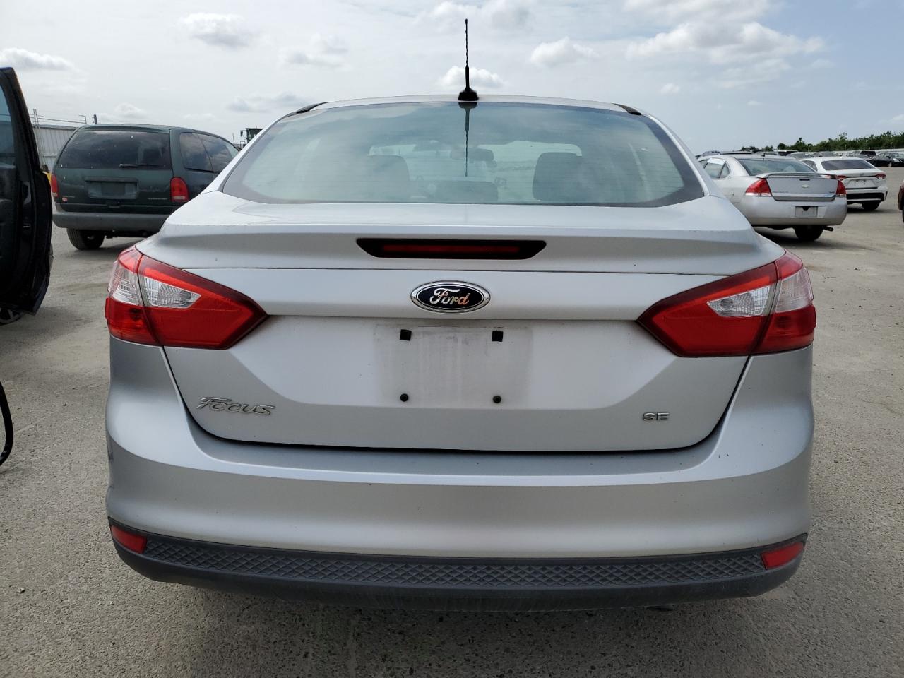 2012 Ford Focus Se VIN: 1FAHP3F23CL185436 Lot: 53471355