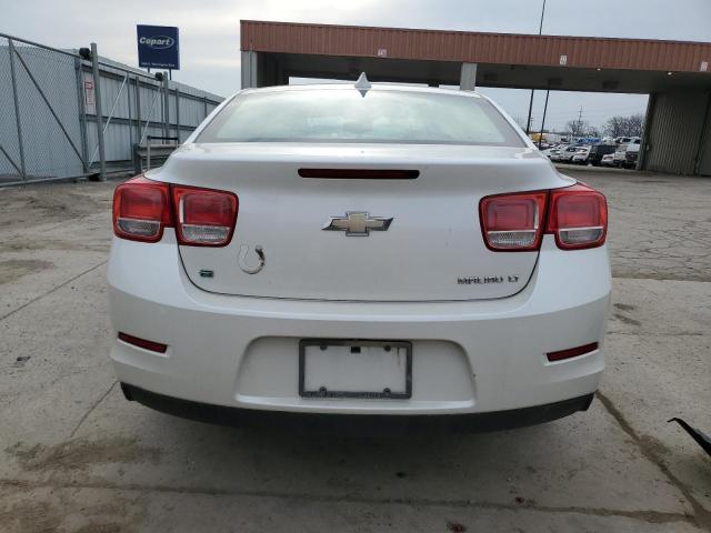 Sedans CHEVROLET MALIBU 2015 Biały