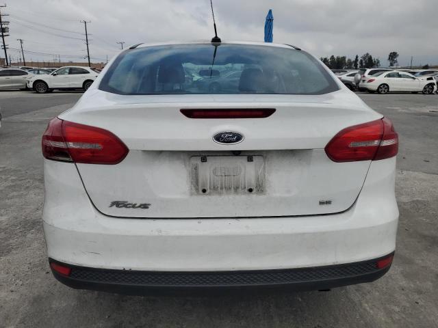  FORD FOCUS 2017 White