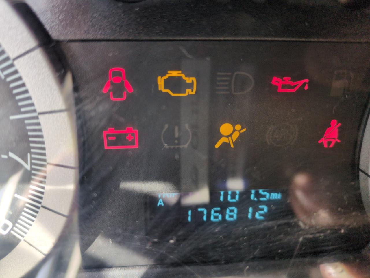 2008 Ford Escape Xls VIN: 1FMCU02Z18KC01642 Lot: 53728905