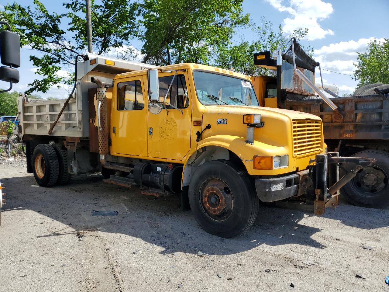 2001 International 4900 Dump Truck იყიდება Baltimore-ში, MD - Mechanical