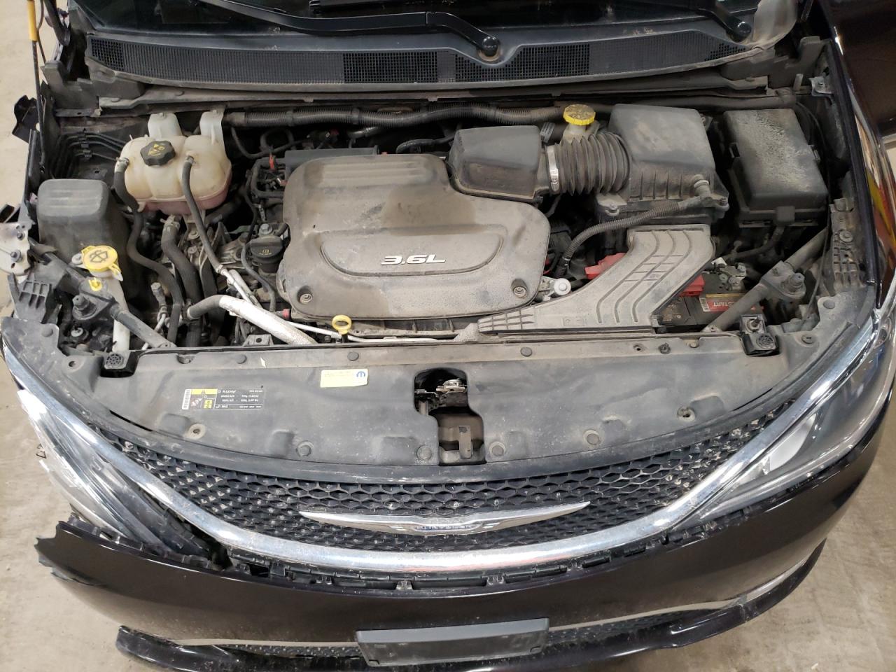 2017 Chrysler Pacifica Touring L VIN: 2C4RC1BG2HR683254 Lot: 51647755