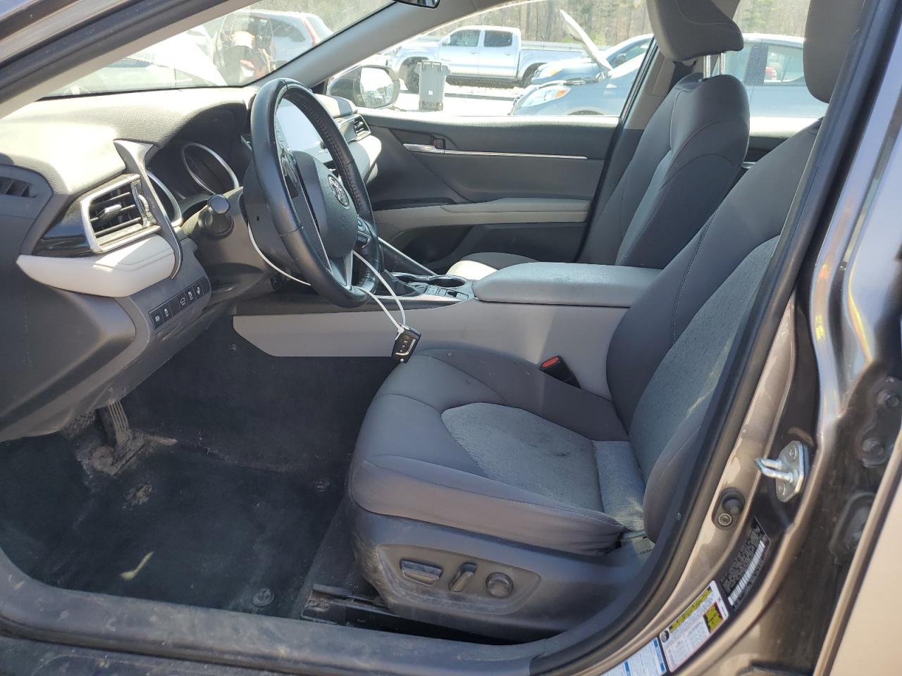 2022 Toyota Camry Le VIN: 4T1C11BKXNU052195 Lot: 54132355
