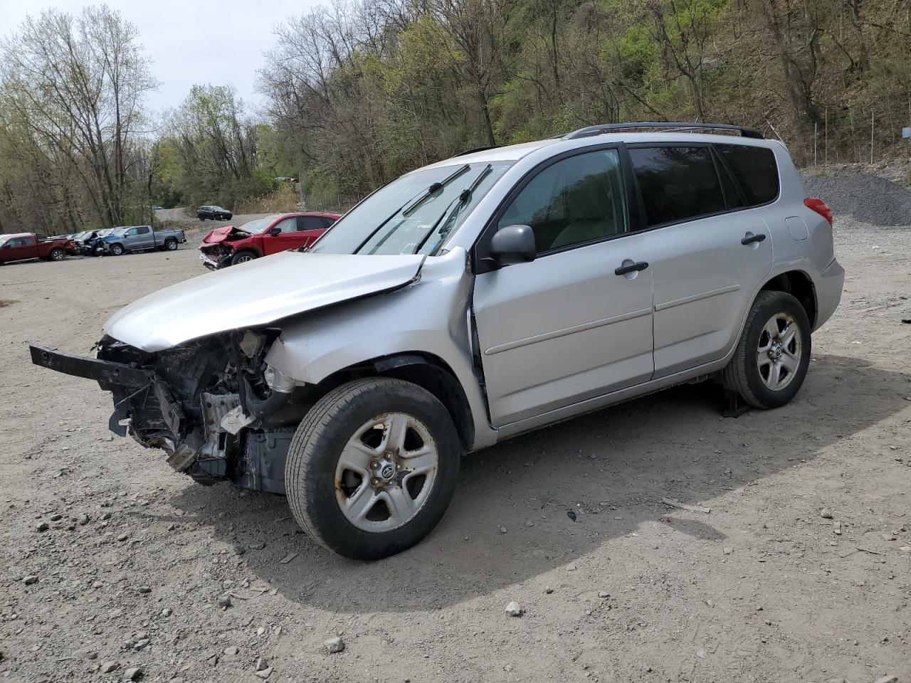 2011 Toyota Rav4 იყიდება Marlboro-ში, NY - Front End