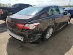 2018 Toyota Camry L   na sprzedaż w Pekin, IL - Rear End