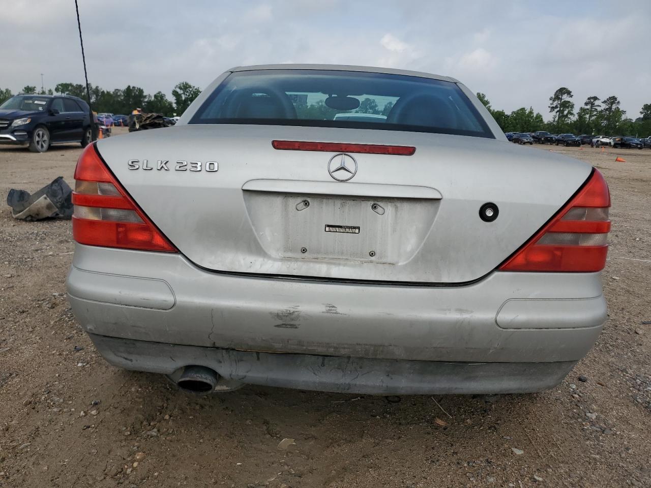 1999 Mercedes-Benz Slk 230 Kompressor VIN: WDBKK47F8XF113429 Lot: 54306075