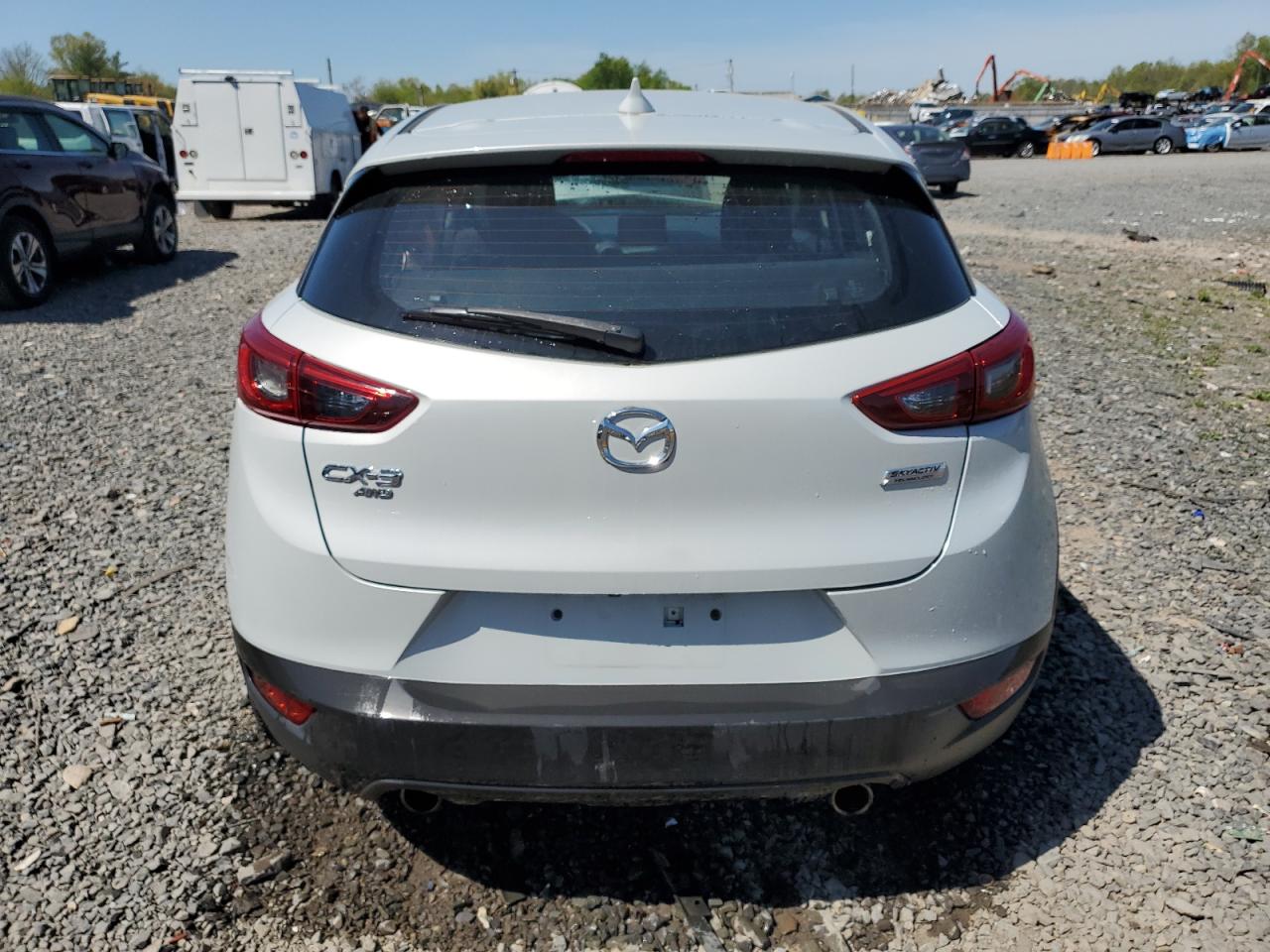2018 Mazda Cx-3 Sport VIN: JM1DKFB73J0316437 Lot: 51692195
