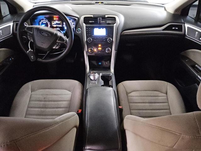  FORD FUSION 2020 Srebrny