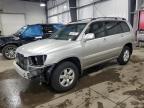 2002 Toyota Highlander Limited for Sale in Ham Lake, MN - Front End