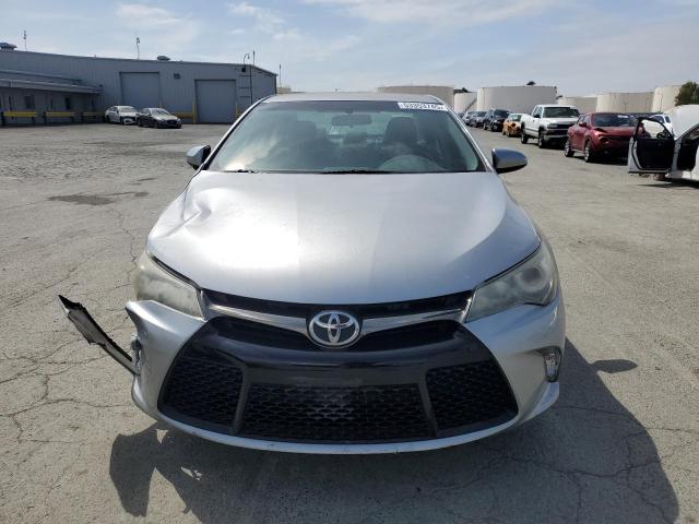  TOYOTA CAMRY 2016 Silver