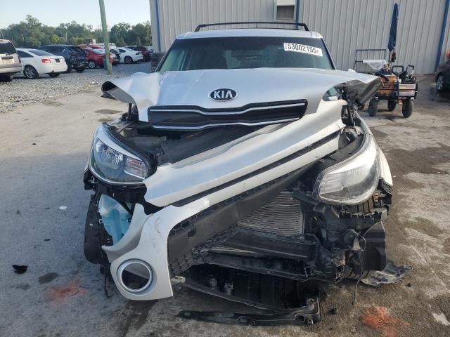  KIA SOUL 2018 Серебристый