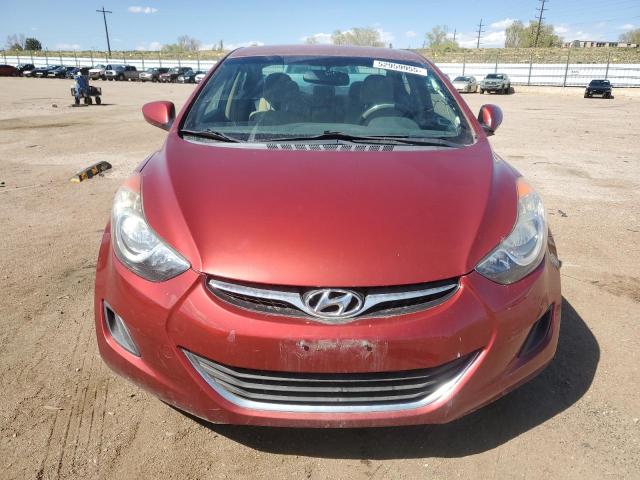  HYUNDAI ELANTRA 2013 Красный