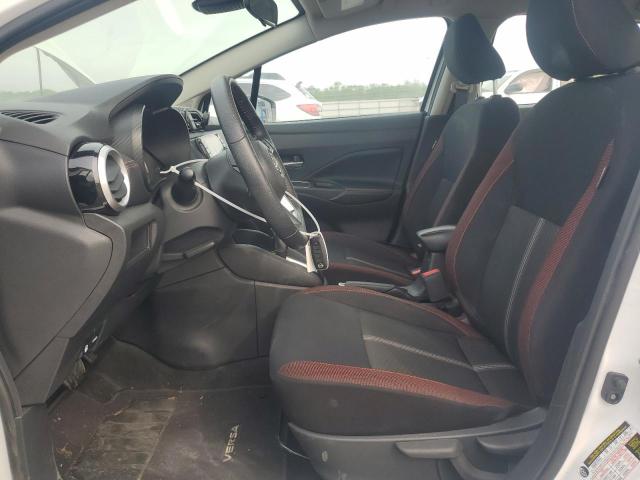  NISSAN VERSA 2023 Biały