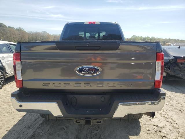 Pickups FORD F250 2017 Gray