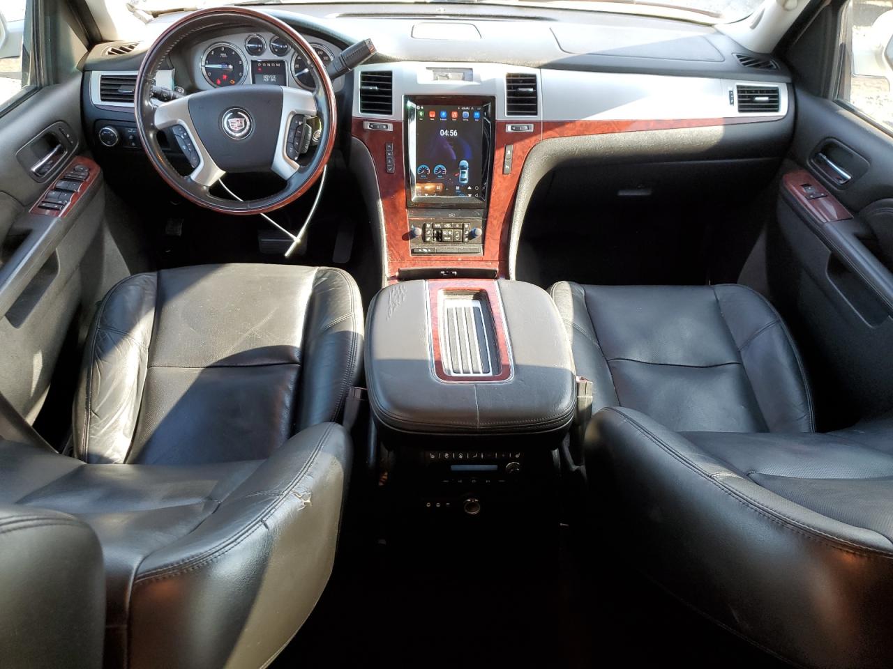 2010 Cadillac Escalade VIN: 1GYUKAEF3AR102057 Lot: 55177505
