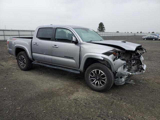  TOYOTA TACOMA 2021 Srebrny