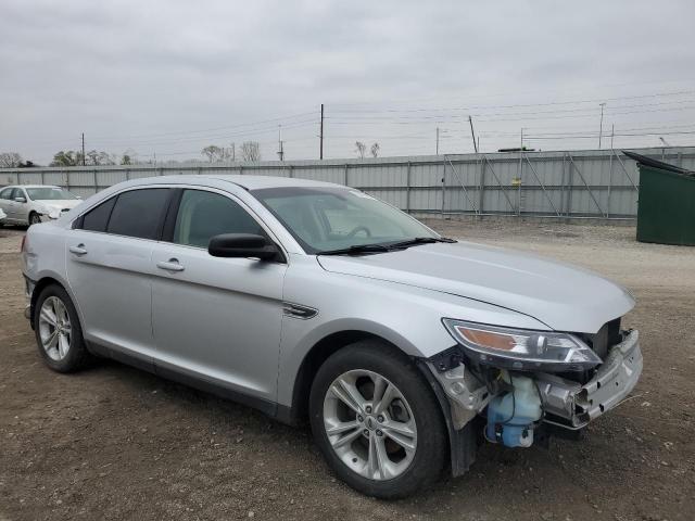 Sedans FORD TAURUS 2015 Srebrny