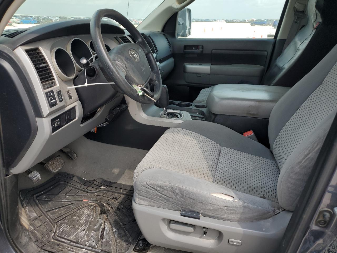 2008 Toyota Tundra Double Cab VIN: 5TFRV541X8X040243 Lot: 55093595