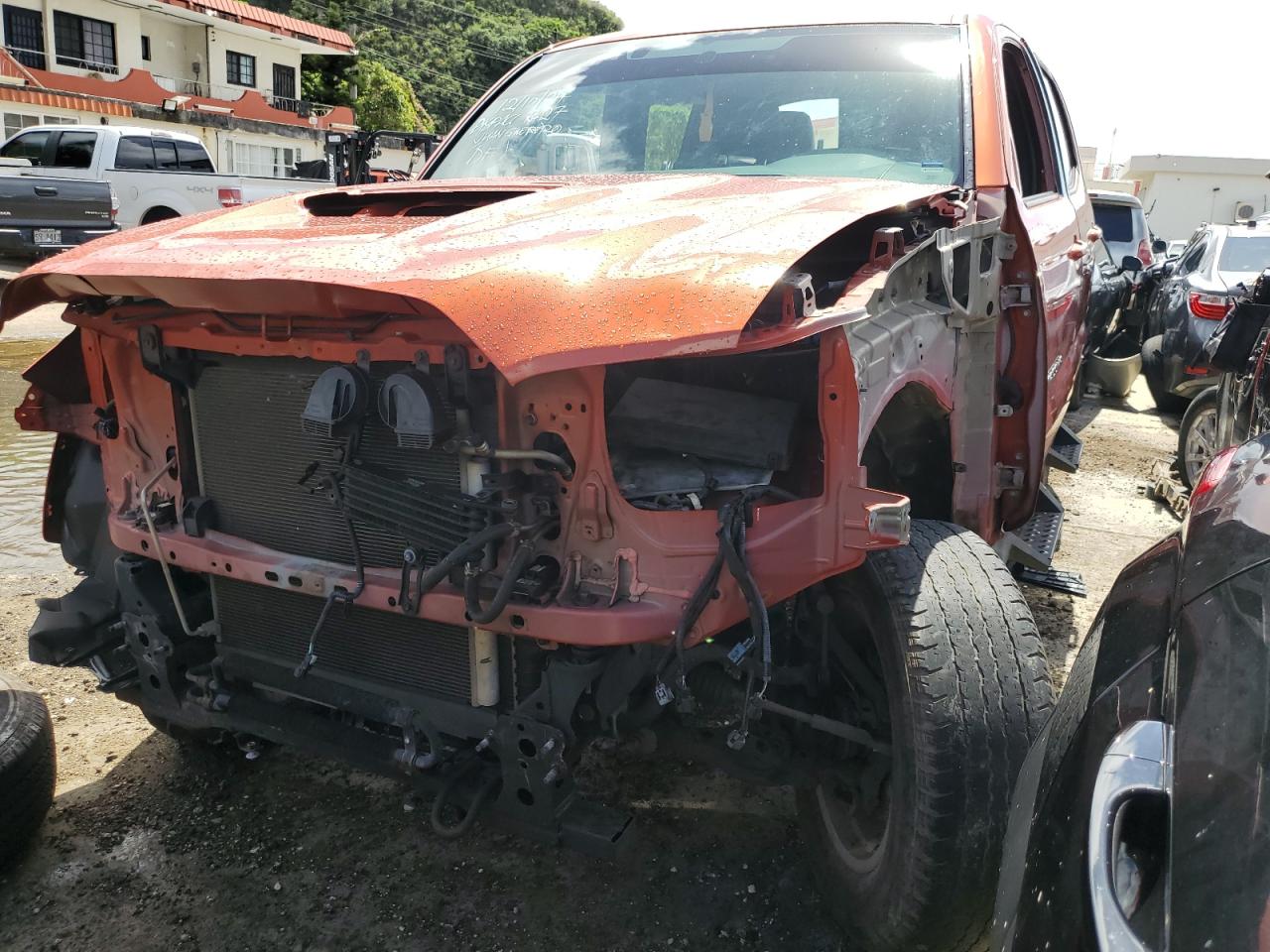 2017 Toyota Tacoma Double Cab продається в Kapolei, HI - All Over