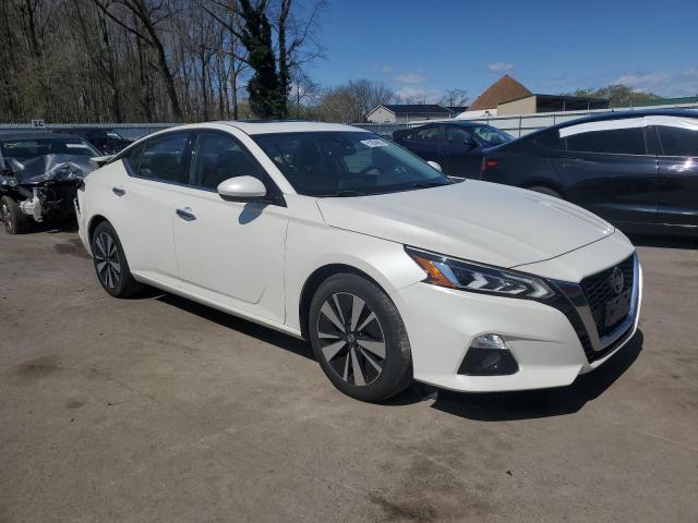  NISSAN ALTIMA 2019 White