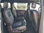 2016 Chrysler Town & Country S zu verkaufen in Cahokia Heights, IL - Front End