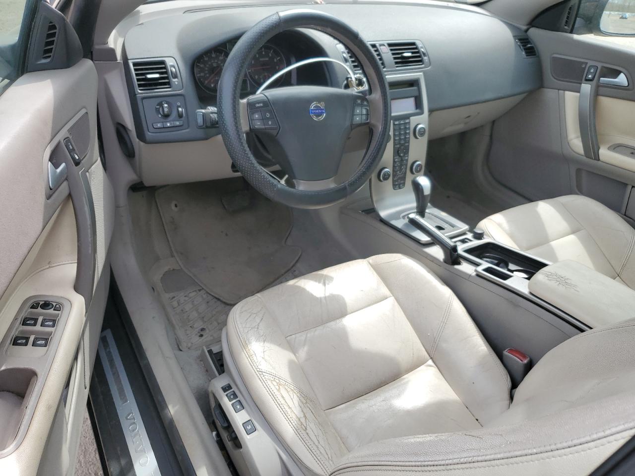 2010 Volvo C70 T5 VIN: YV1672MC4AJ093259 Lot: 54102895