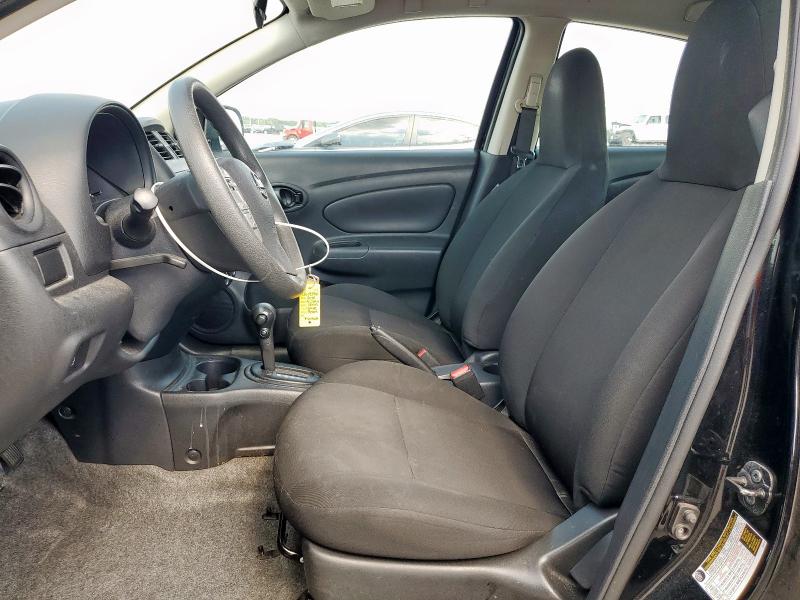  NISSAN VERSA 2015 Черный