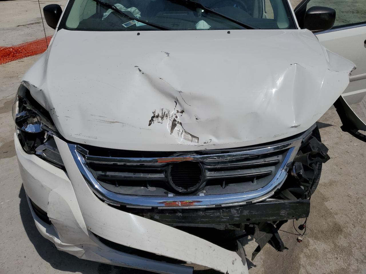 2010 Volkswagen Routan S VIN: 2V4RW4D16AR407883 Lot: 54394055