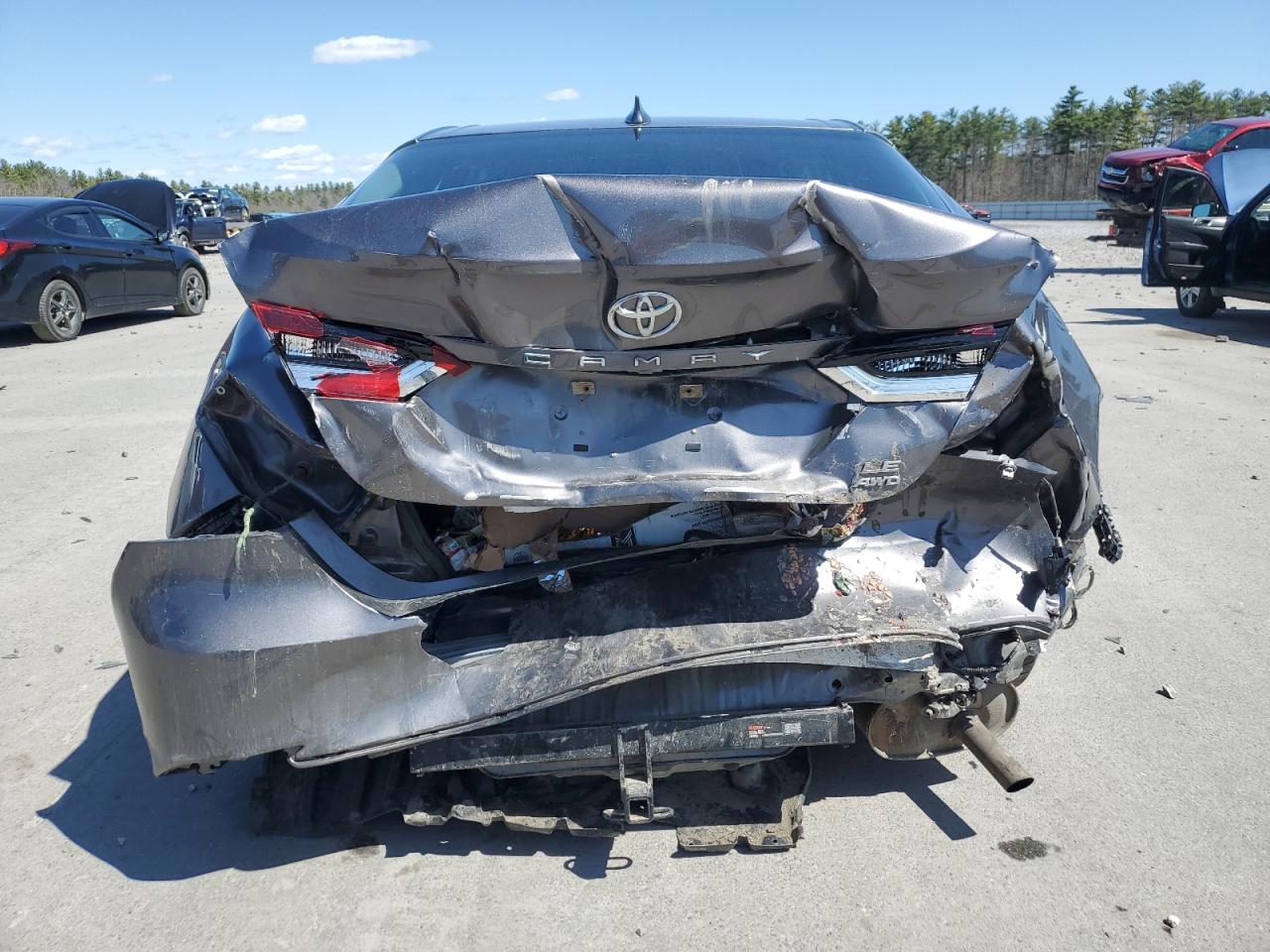 2022 Toyota Camry Le VIN: 4T1C11BKXNU052195 Lot: 54132355