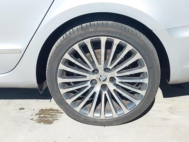 2013 SKODA SUPERB ELE