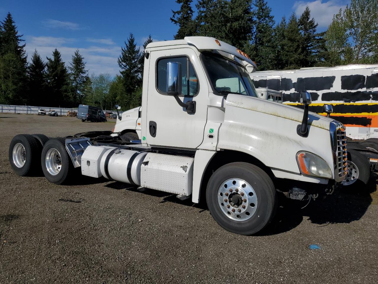 2017 Freightliner Cascadia 125 for Sale in Arlington, WA - Front End