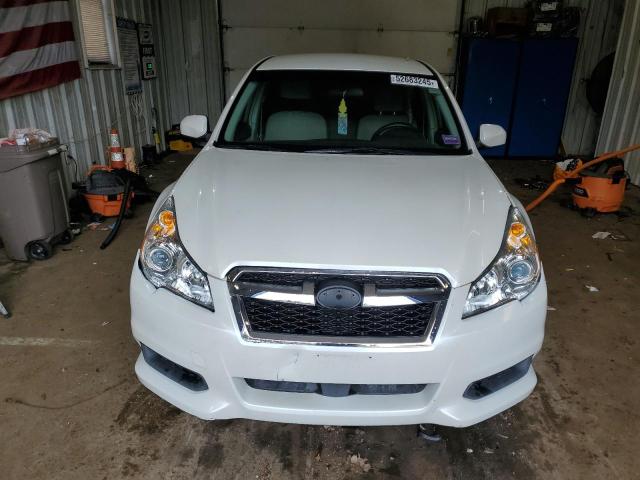 Sedans SUBARU LEGACY 2013 White