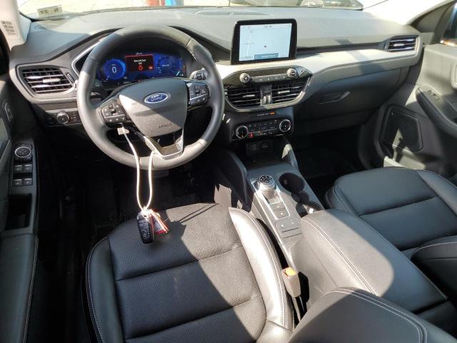  FORD ESCAPE 2022 Srebrny