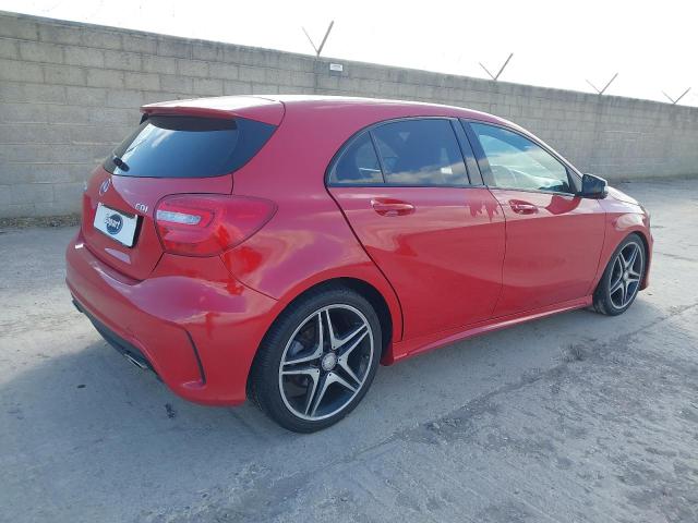 2013 MERCEDES BENZ A200 BLUE-
