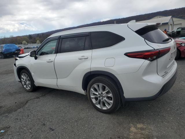  TOYOTA HIGHLANDER 2022 Biały