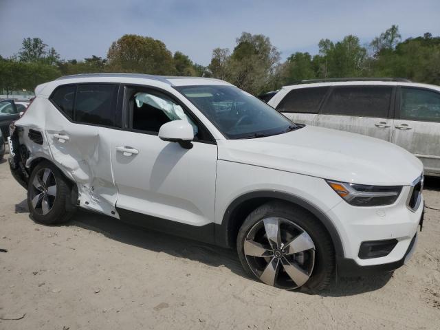  VOLVO XC40 2020 Белы