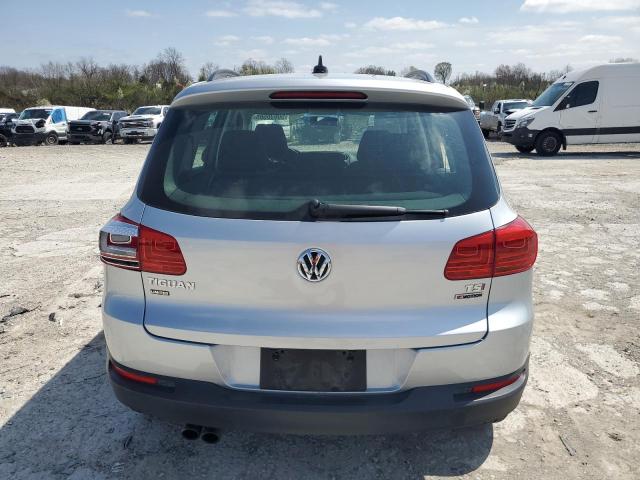  VOLKSWAGEN TIGUAN 2017 Srebrny