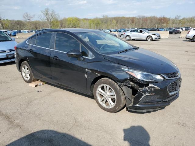  CHEVROLET CRUZE 2018 Czarny