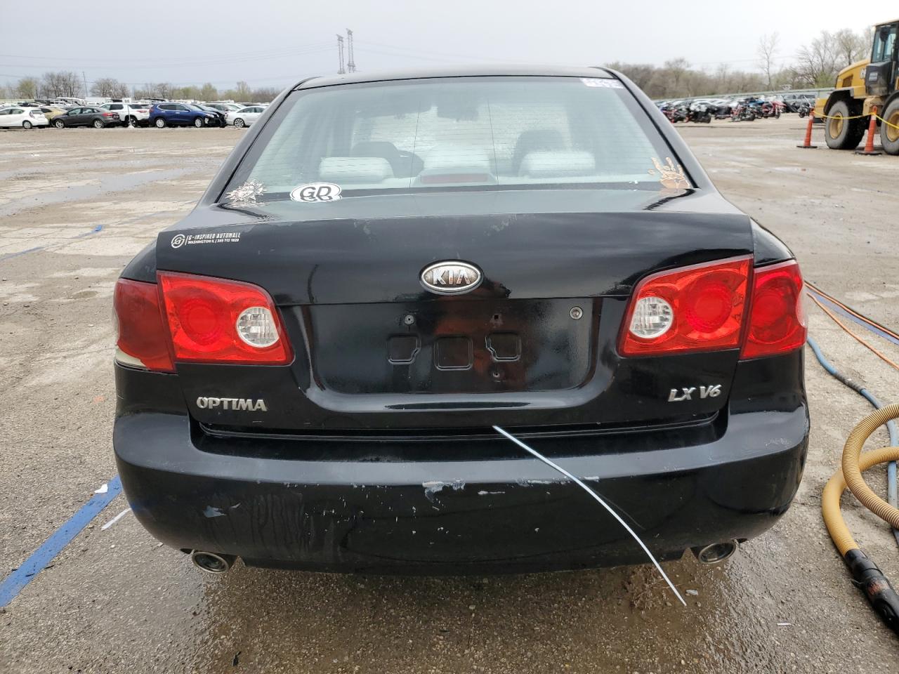 2008 Kia Optima Lx VIN: KNAGE124385190474 Lot: 51798695