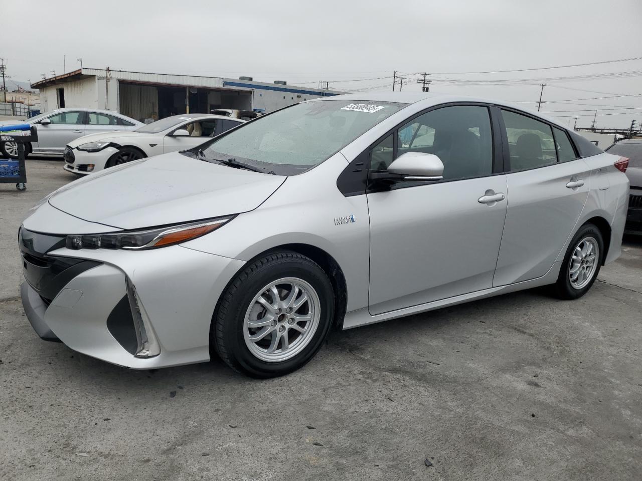 2017 Toyota Prius Prime for Sale in Sun Valley, CA - Damage History