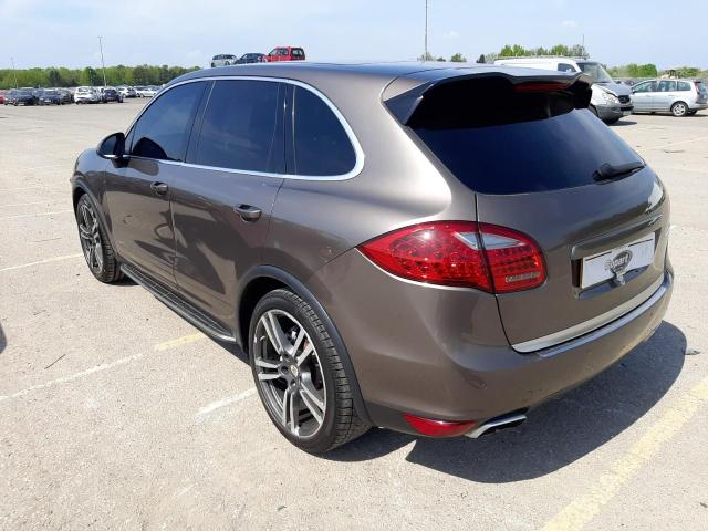 2011 PORSCHE CAYENNE V6